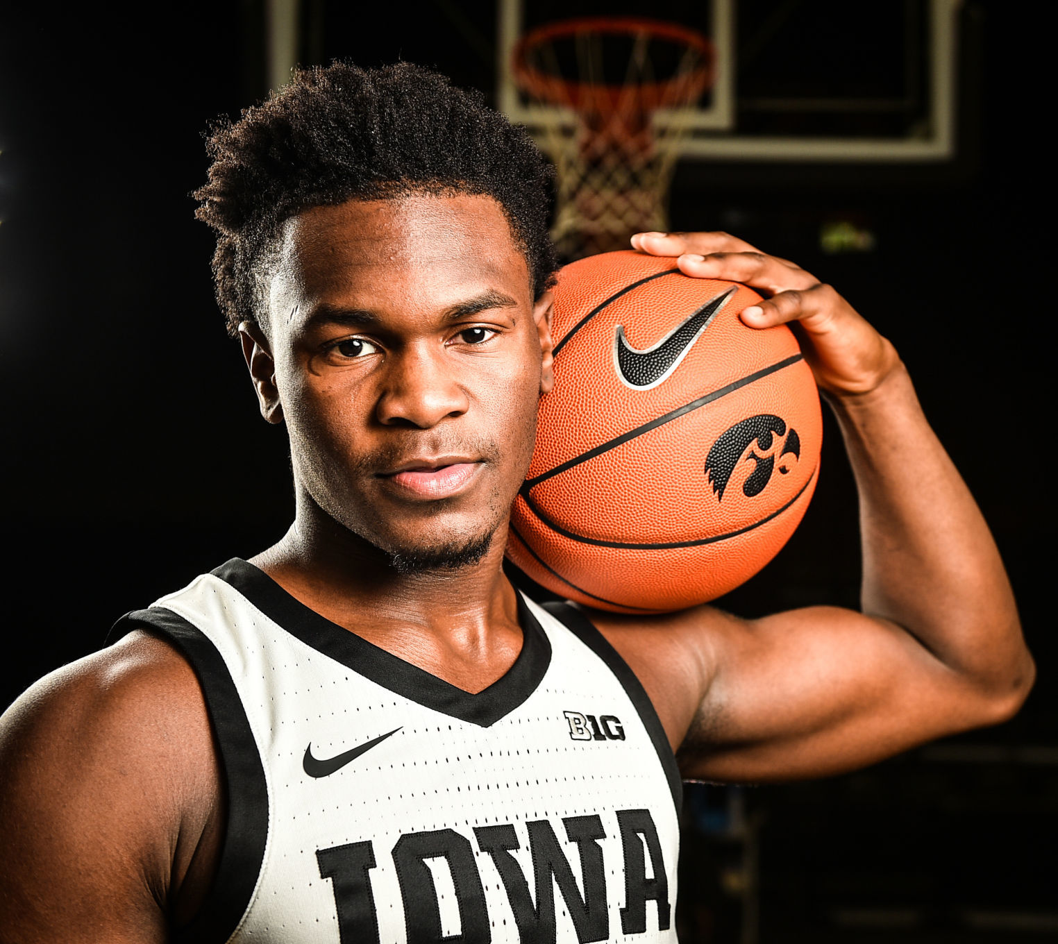 100919-qct-spt-iowa-hoops-media-015a.JPG